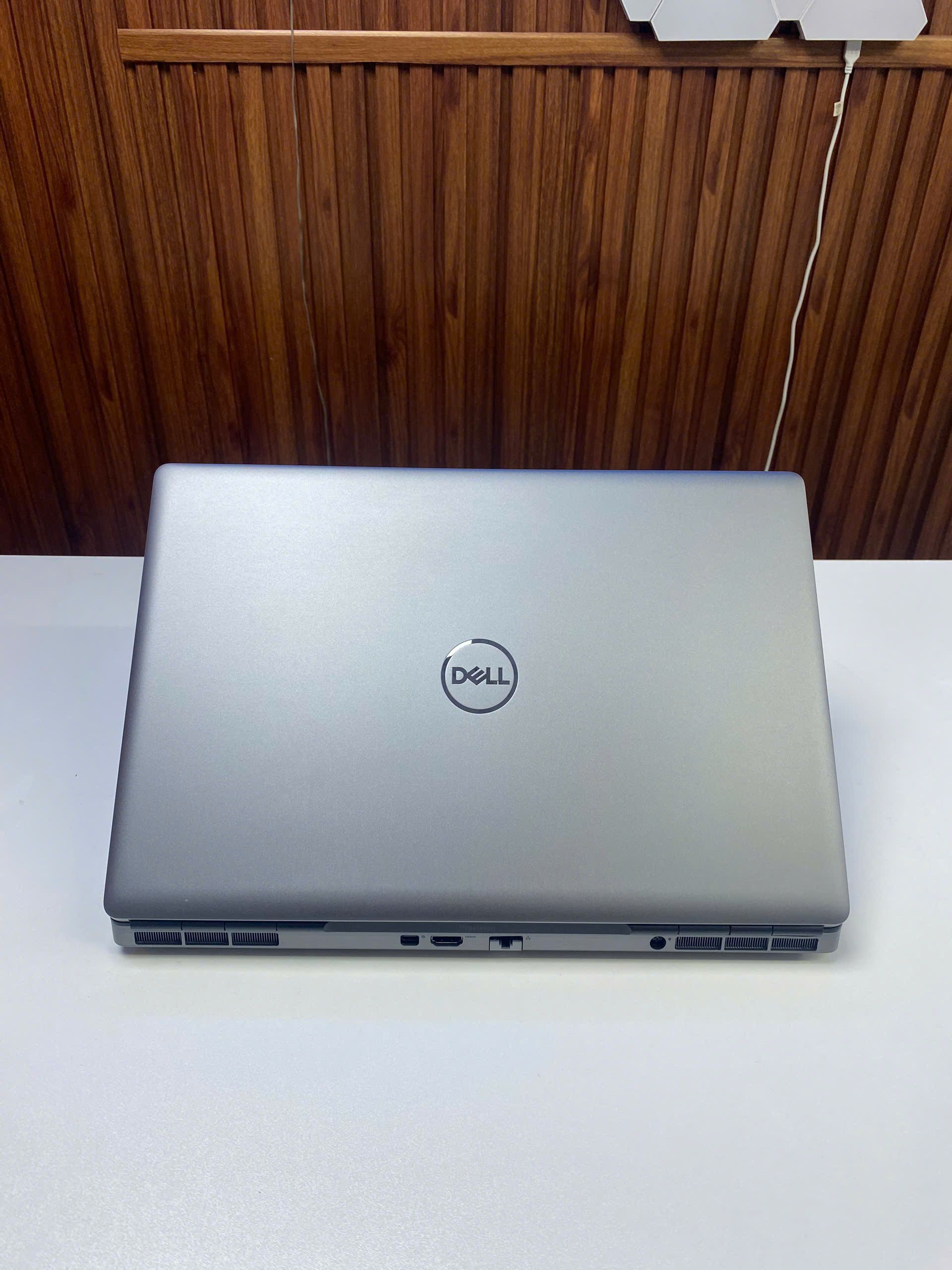 Dell Precision 7560 | I7-11850H | Ram 16G | SSD Nvme 512G | Vga RTX A2000 4G | LCD 15.6