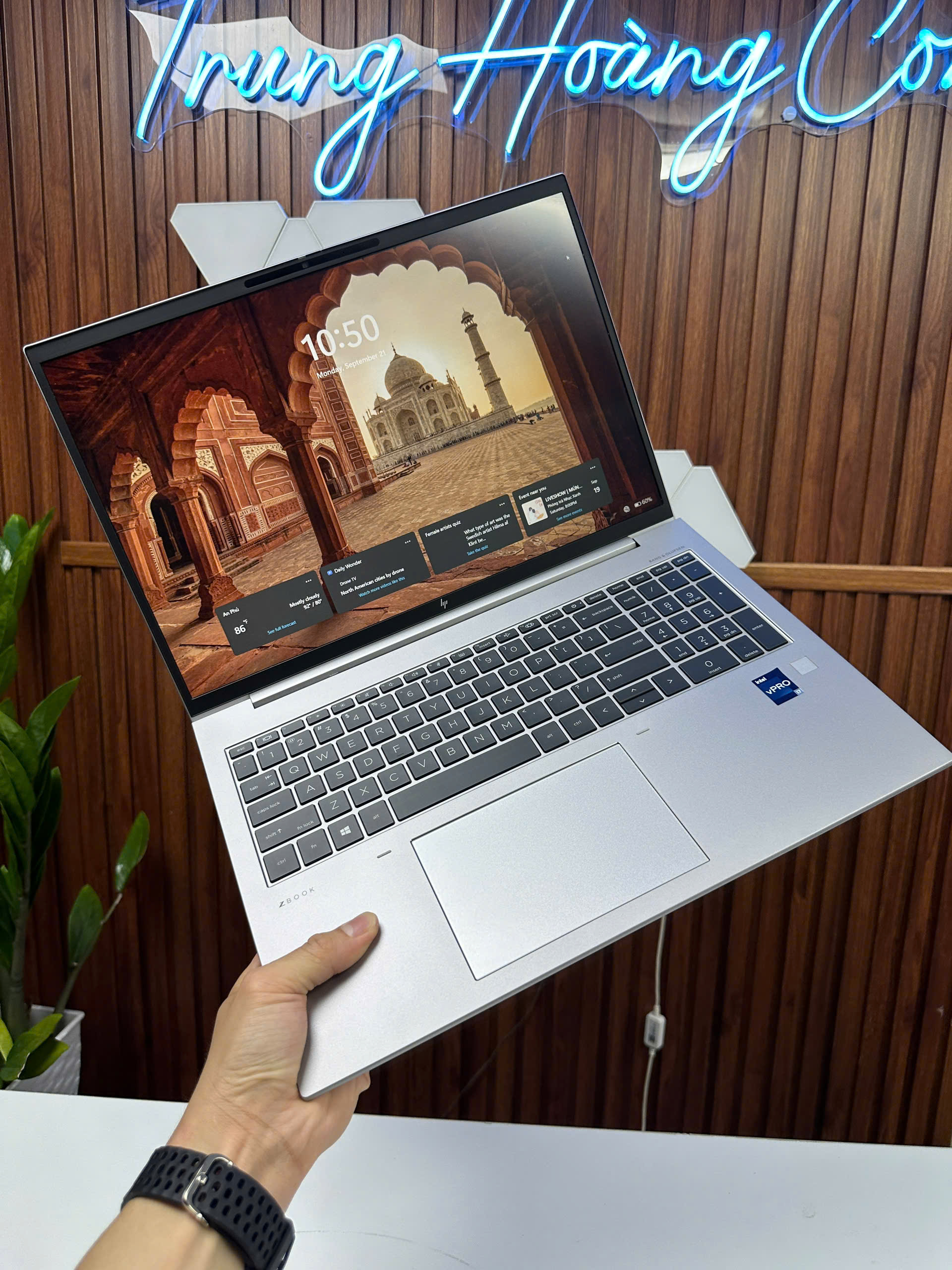 HP Zbook Firefly 16 G10 | I7-1370P | Ram 16G | SSD Nvme 512G | LCD 16