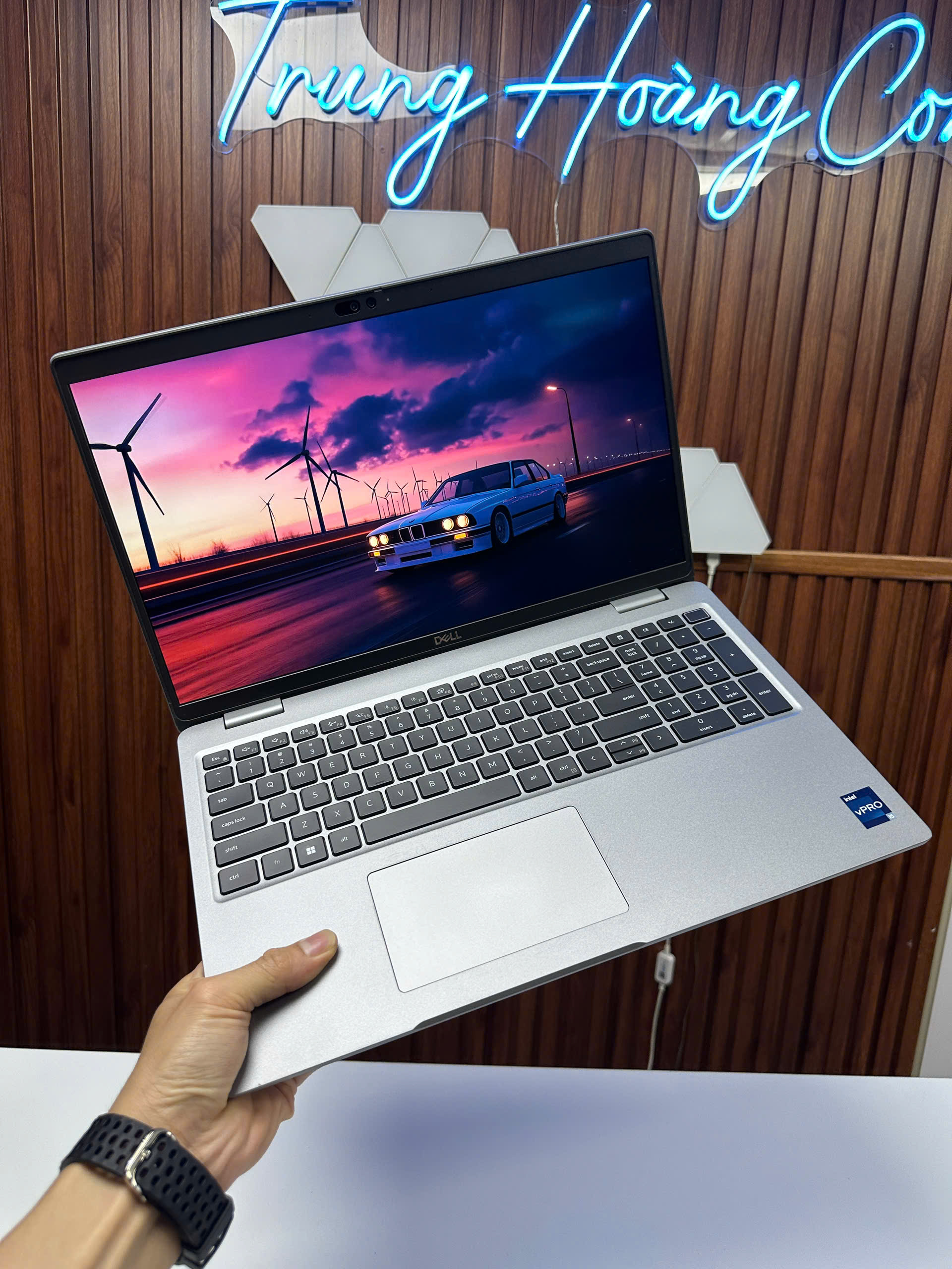Dell Latitude 5540 | I5-1345U | Ram 16G | SSD 256G | Vga Iris Xe |  LCD 15.6