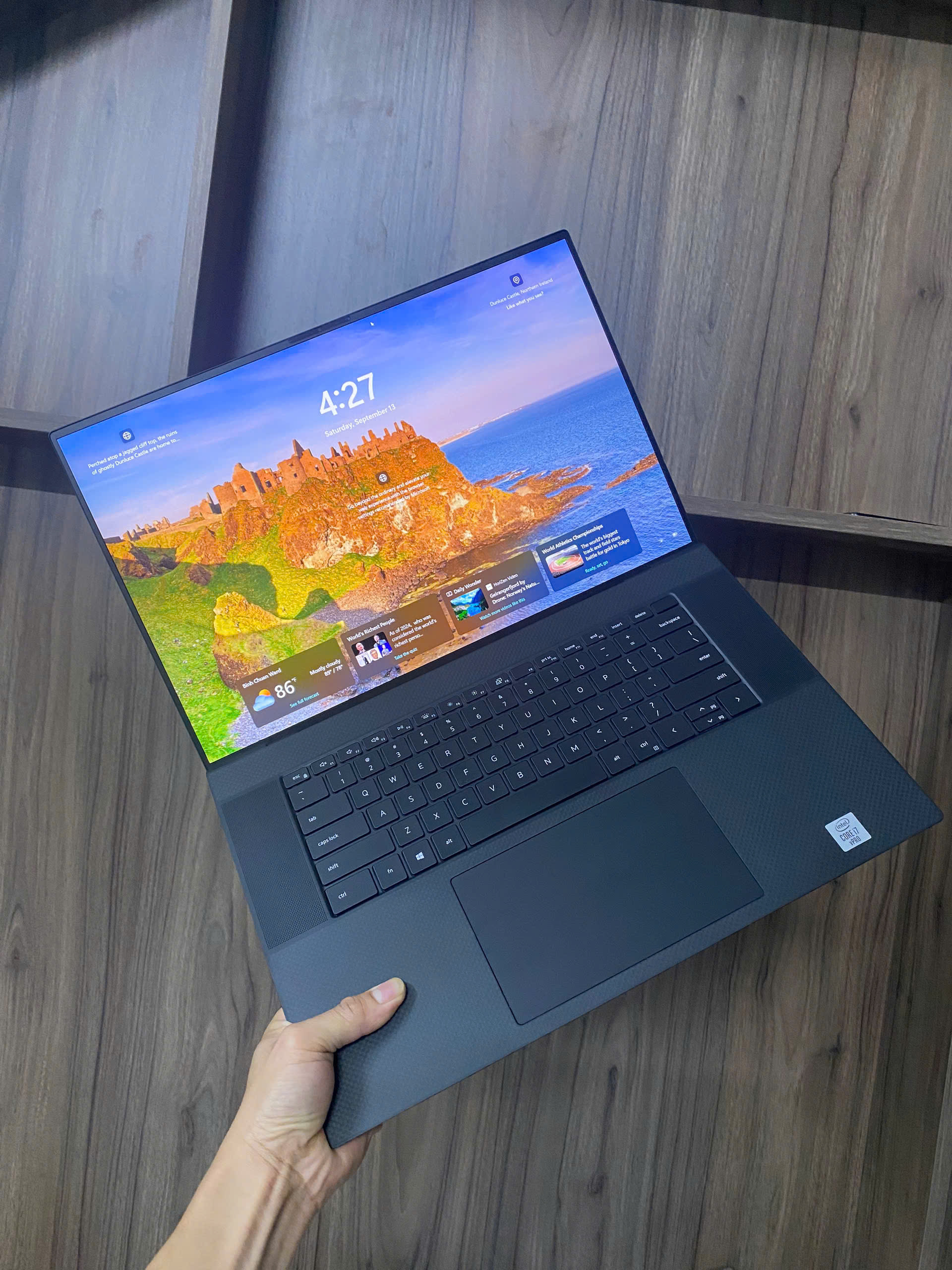 Dell Precision 5750 | I7-10850H | Ram 16G | SSD 512G | Vga Quadro T2000 4G | LCD 17