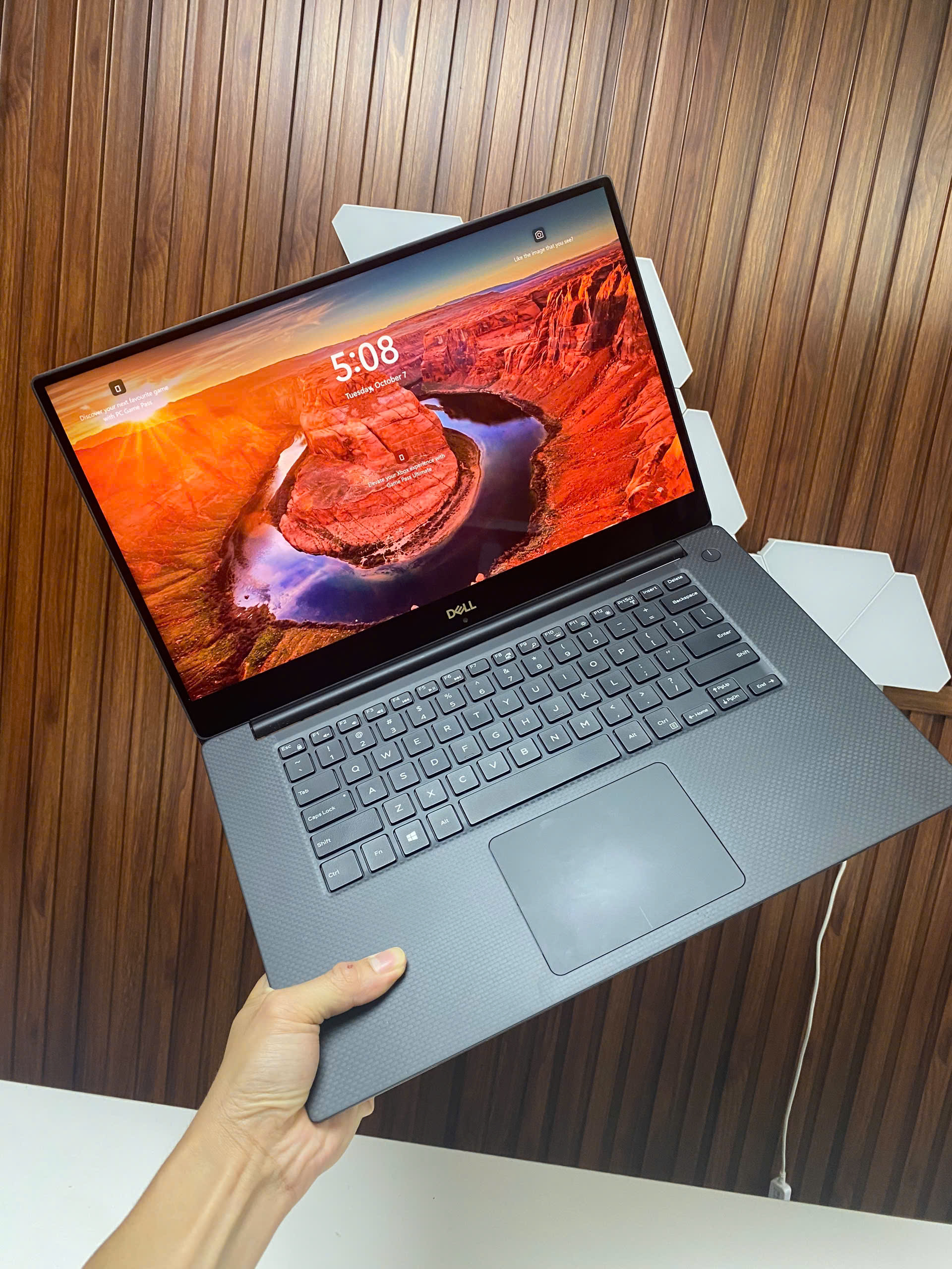 Dell Precision 5530 | Xeon E-2176M | Ram 16G | SSD 512G | Vga Quadro P1000 4G | LCD 15.6