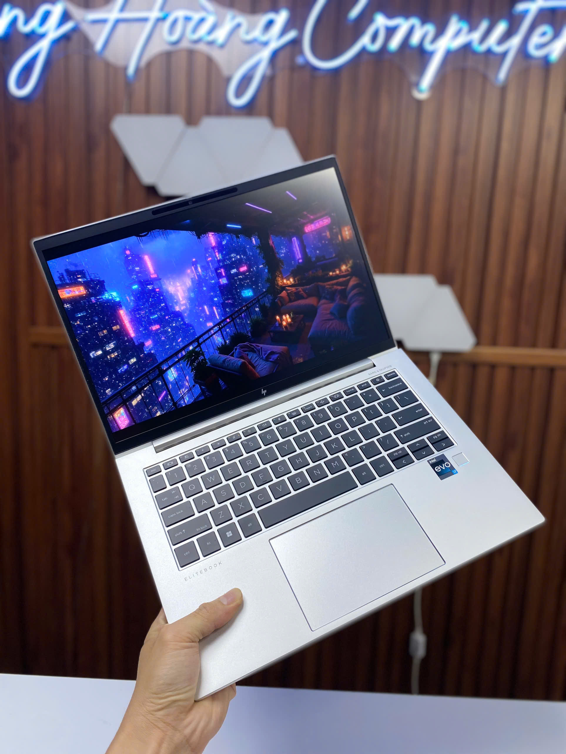 HP Elitebook 840 G9 | I7-1255U | Ram 16G | SSD 512G | Vga UHD Graphics |  LCD 14